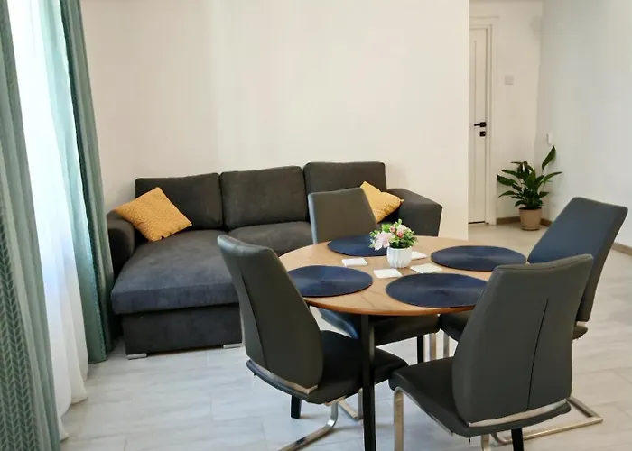 Central Apartments 아파트 *