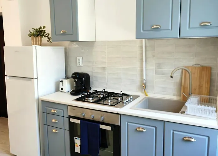 Central Apartments *